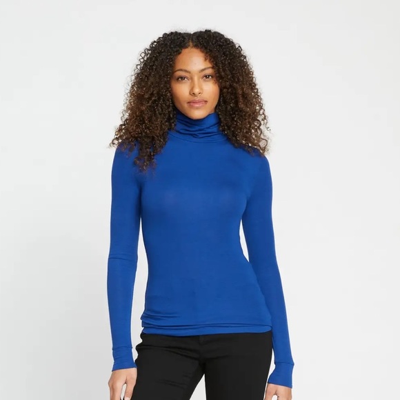 Turtleneck - Picture 1 of 10